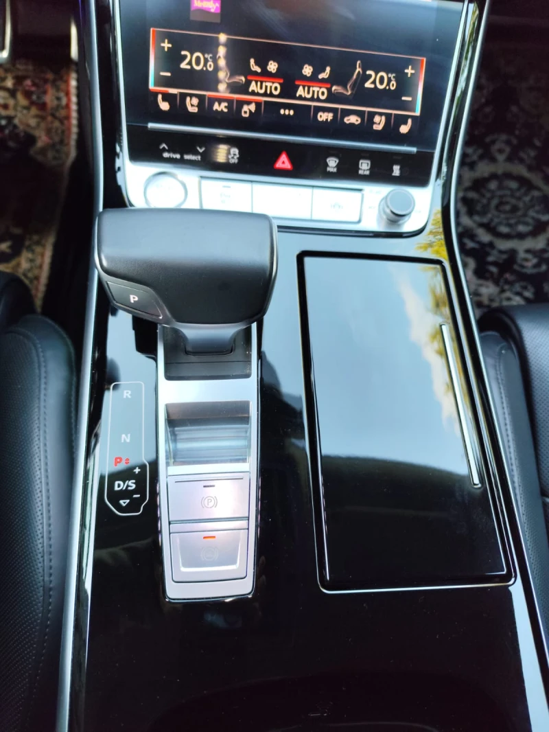 Audi A8, снимка 17 - Автомобили и джипове - 52367370