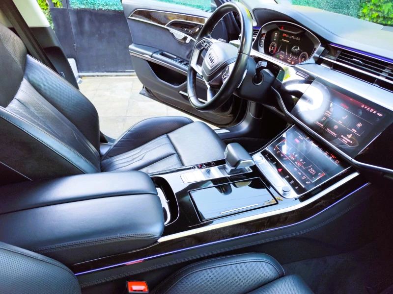 Audi A8, снимка 16 - Автомобили и джипове - 52367370