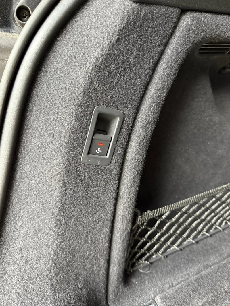 Audi A4 2.0TDI/QUATTRO/DIGITAL/MATRIX , снимка 16 - Автомобили и джипове - 52630998