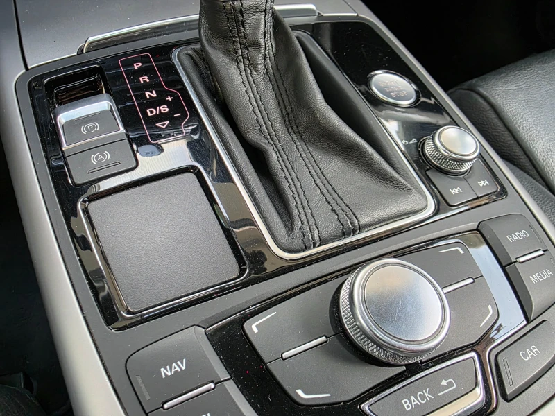 Audi A6, снимка 15 - Автомобили и джипове - 52912958