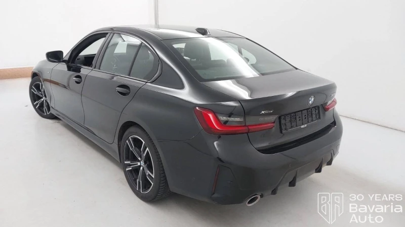 BMW 320 d xDrive M Sport Paket Steptronic, снимка 2 - Автомобили и джипове - 53123608