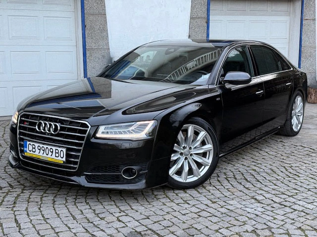 Audi A8 S8 4.0tfsi, снимка 3 - Автомобили и джипове - 49440150