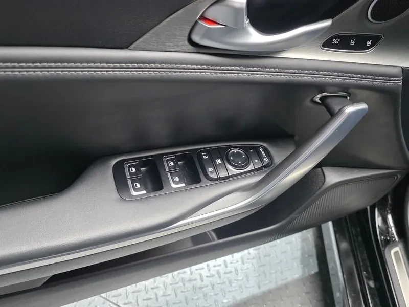 Kia Stinger Turbo 2Wd Platinum, снимка 14 - Автомобили и джипове - 54882722