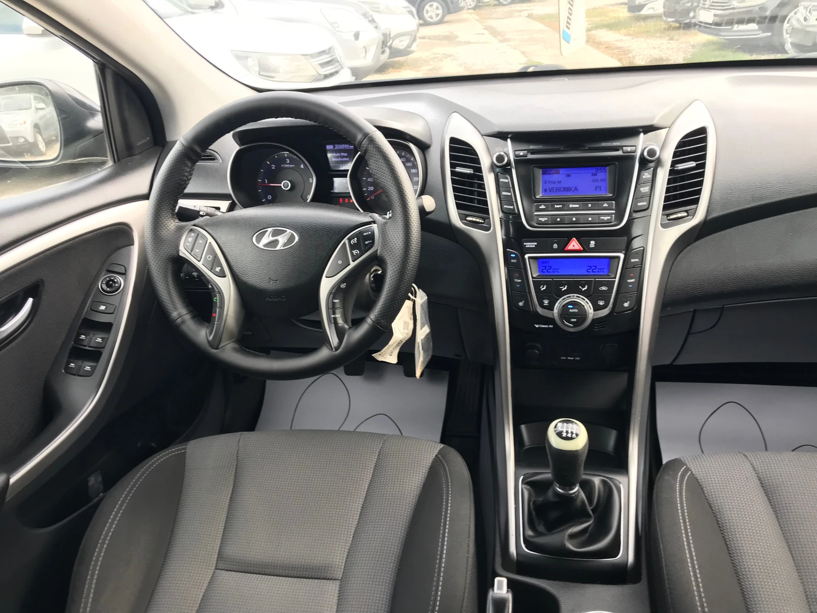 Hyundai I30 1.6crdi-110k.-2013g, снимка 15 - Автомобили и джипове - 50857946