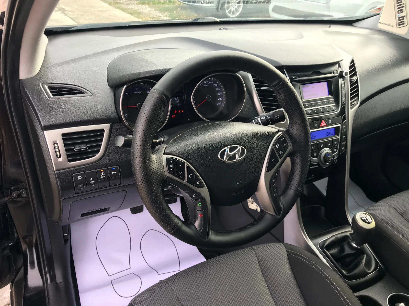 Hyundai I30 1.6crdi-110k.-2013g, снимка 13 - Автомобили и джипове - 50857946