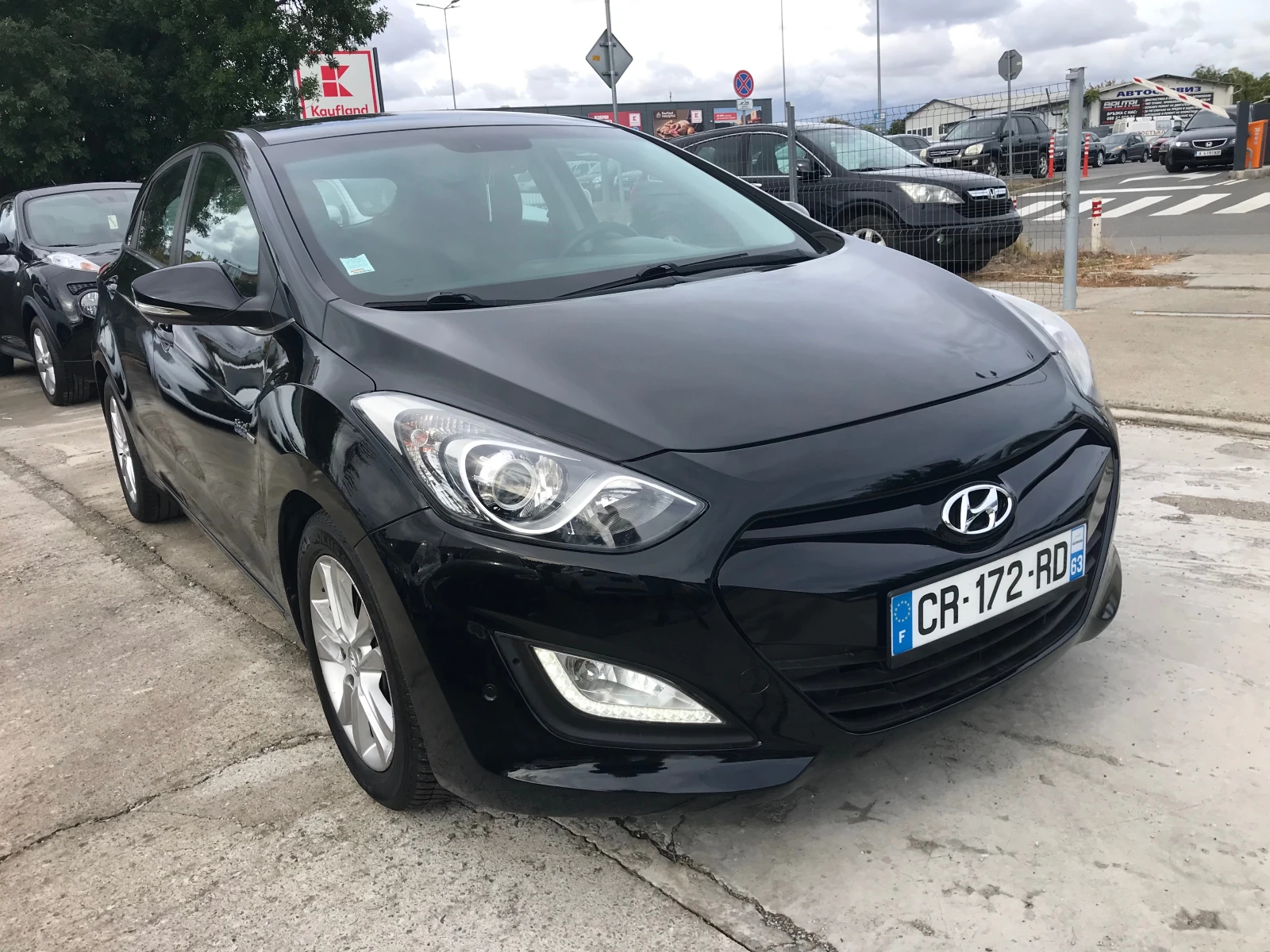 Hyundai I30 1.6crdi-110k.-2013g, снимка 2 - Автомобили и джипове - 50857946