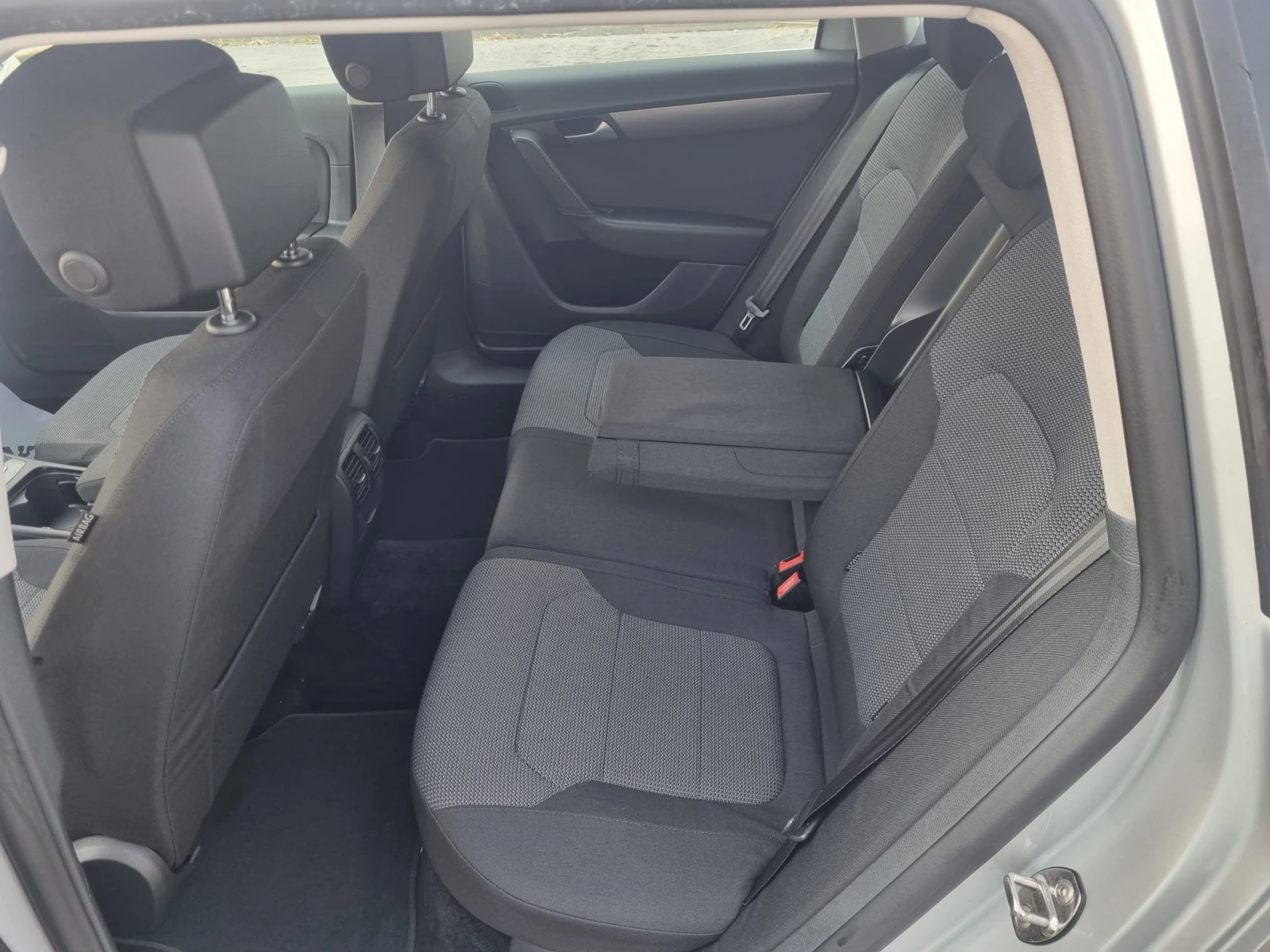 VW Passat 1.6tdi EVRO5-B - изображение 9