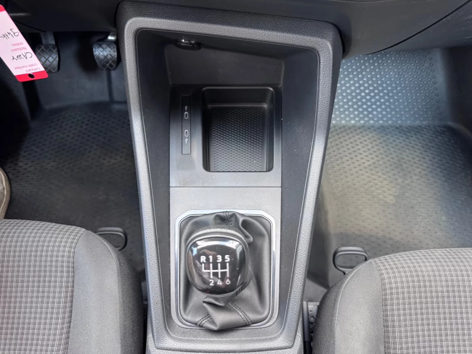 VW Caddy 2.0TDI #Klima Tempomat Parktronik #iCarbg 94Kkm | Mobile.bg   16