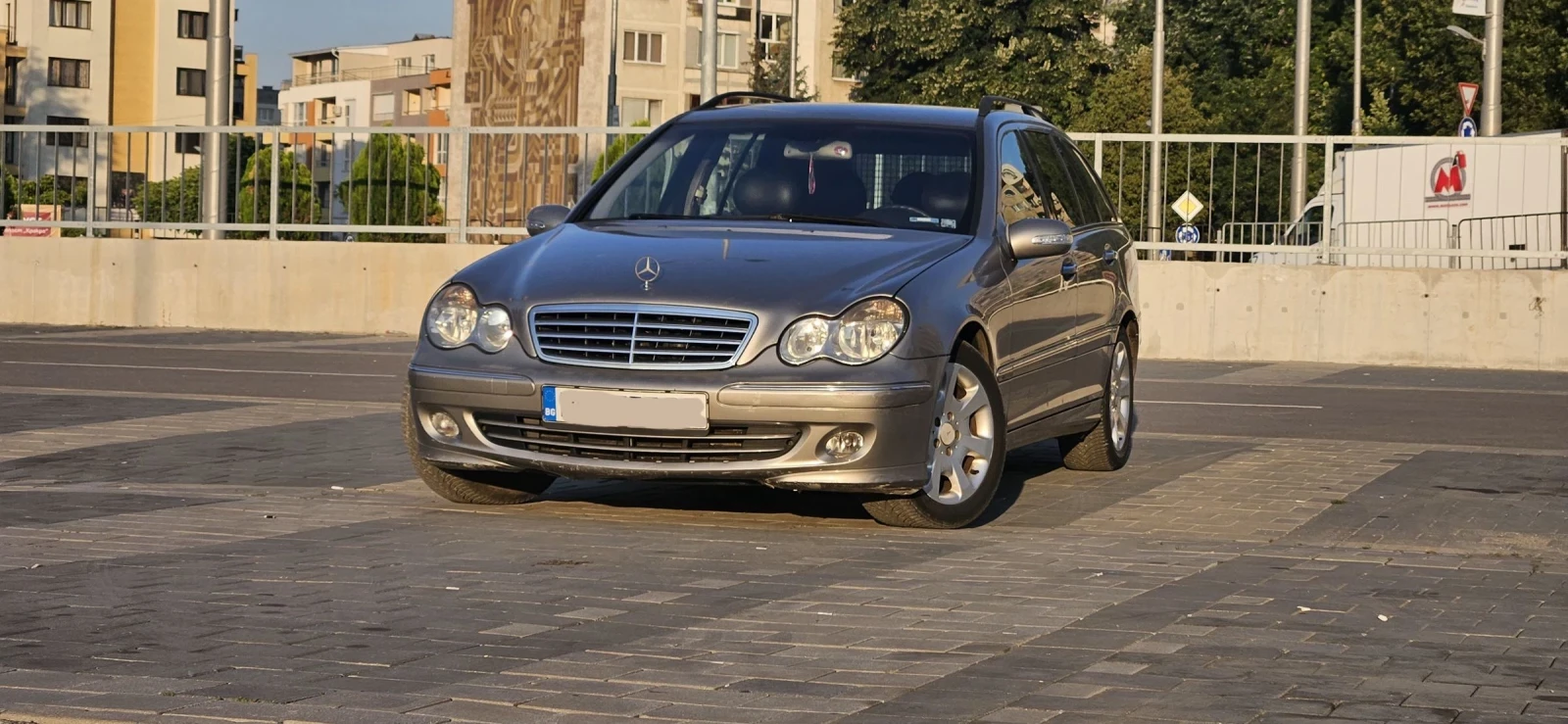 Mercedes-Benz C 200 T203 - изображение 2