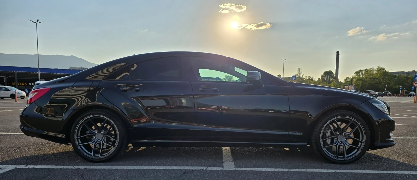 Mercedes-Benz CLS 550 500 4MATIC - изображение 6