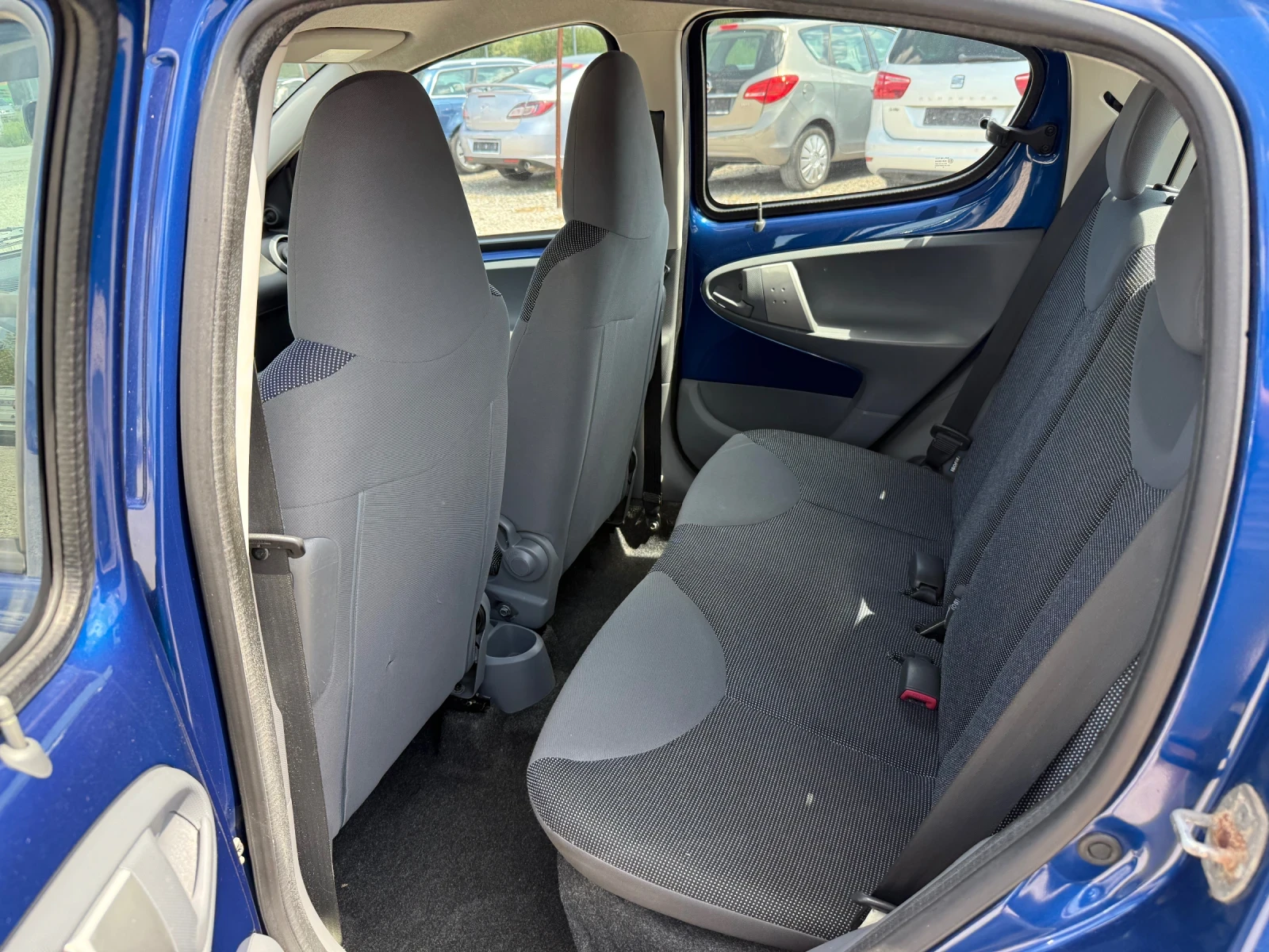 Peugeot 107 1.0i-68PS- | Mobile.bg   11