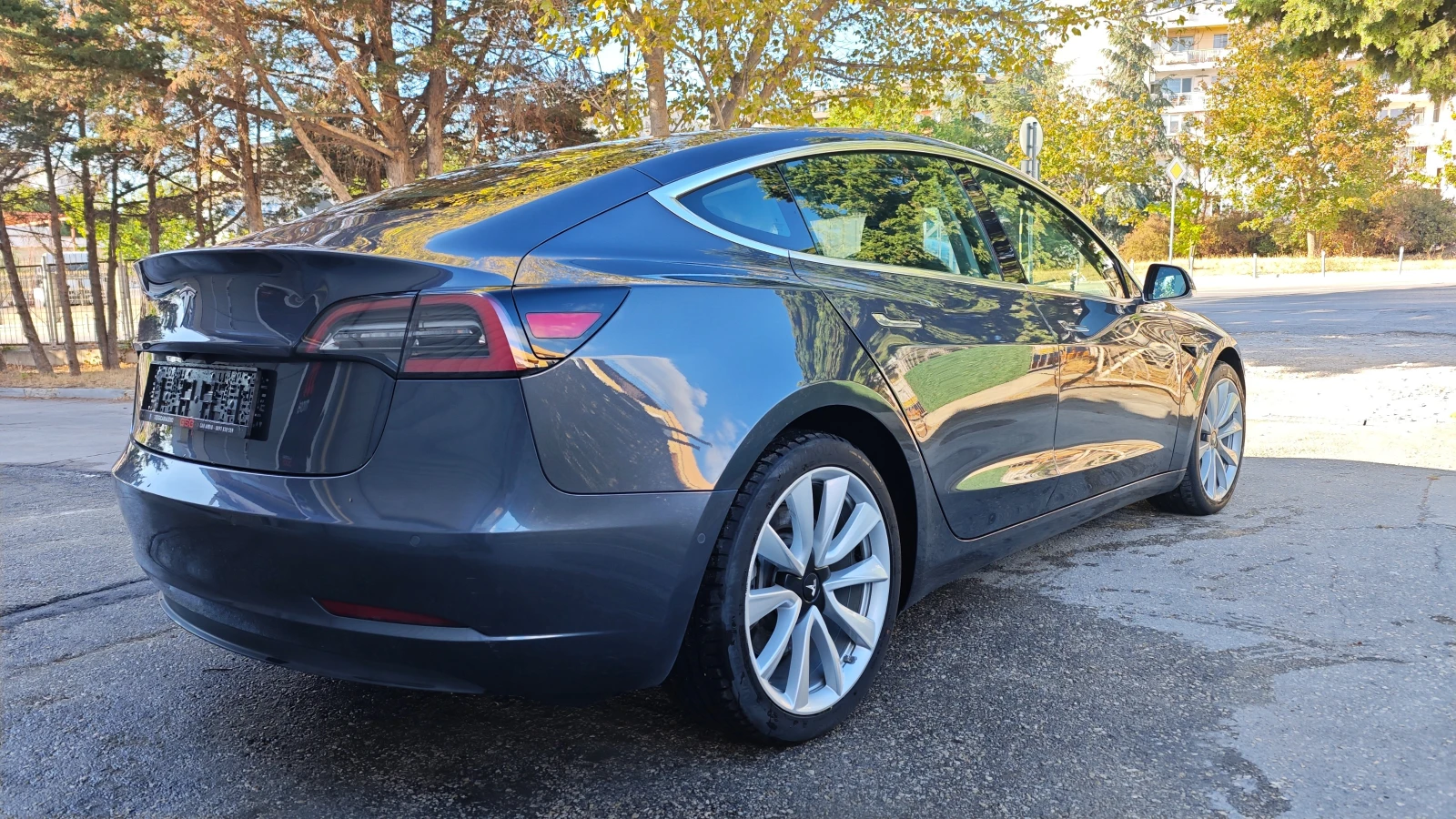 Tesla Model 3 LONG RANGE AWD - изображение 6