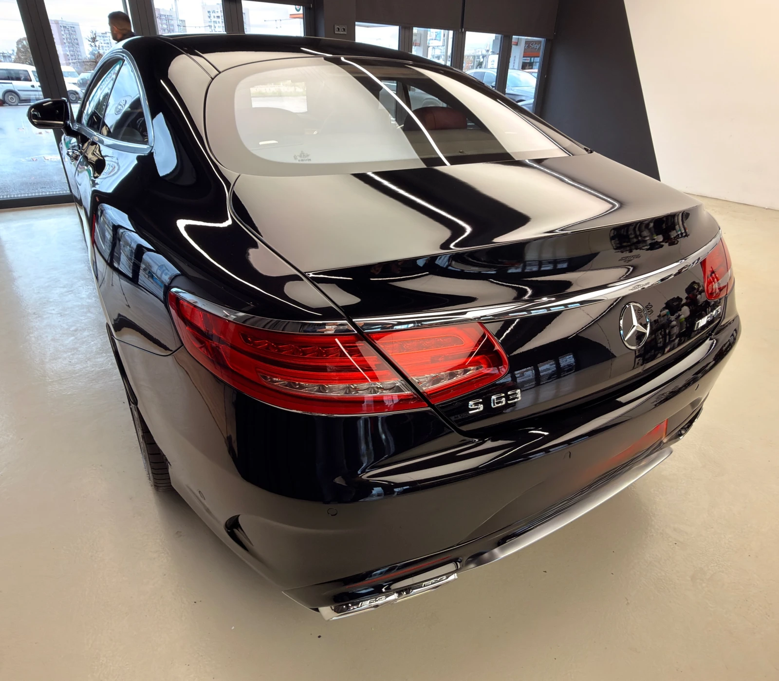 Mercedes-Benz S 63 AMG 4 matic - изображение 5