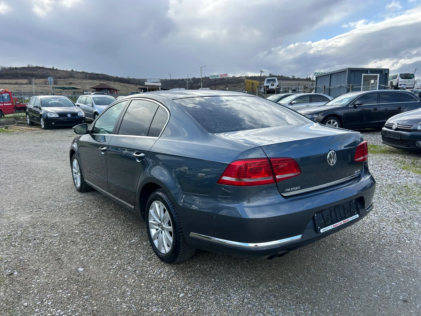 VW Passat 2.0TDI -140 kc-6ck euro5 | Mobile.bg   7