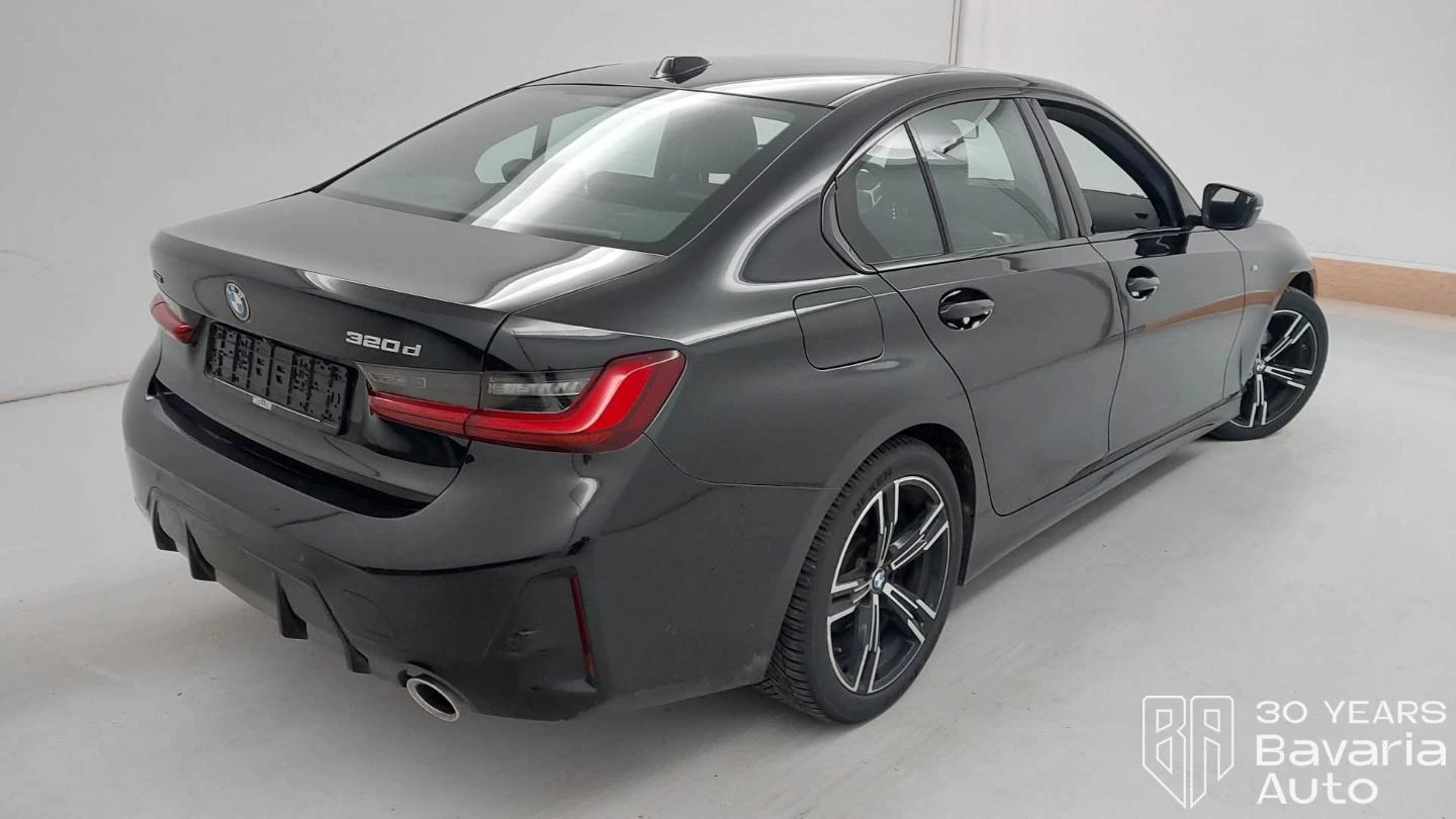 BMW 320 d xDrive M Sport Paket Steptronic - изображение 3