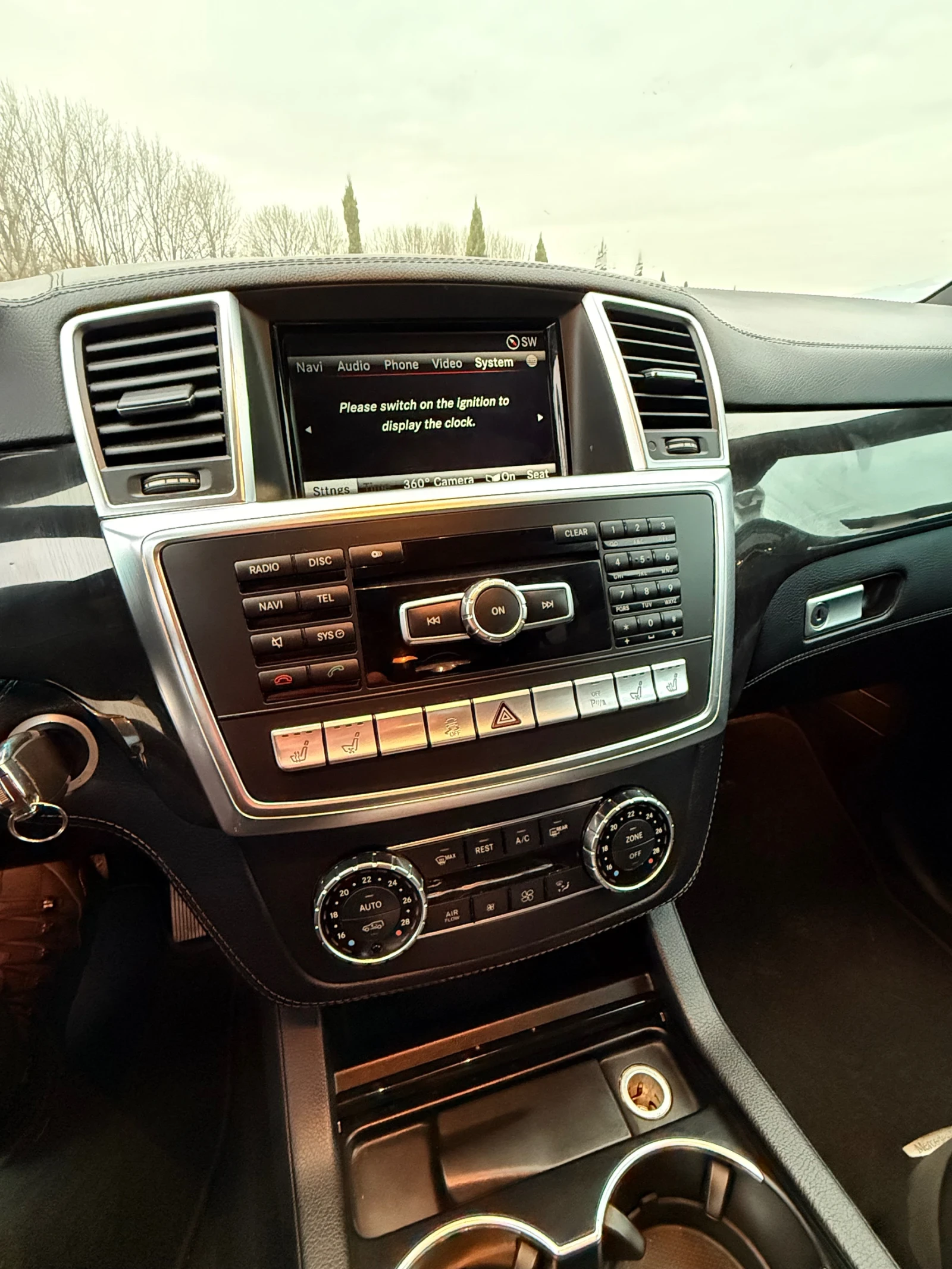 Mercedes-Benz ML 550 ML550 - изображение 8