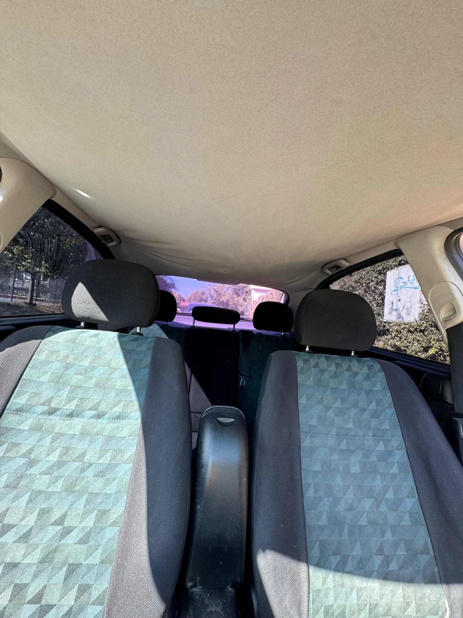 Opel Astra, снимка 12 - Автомобили и джипове - 53709558