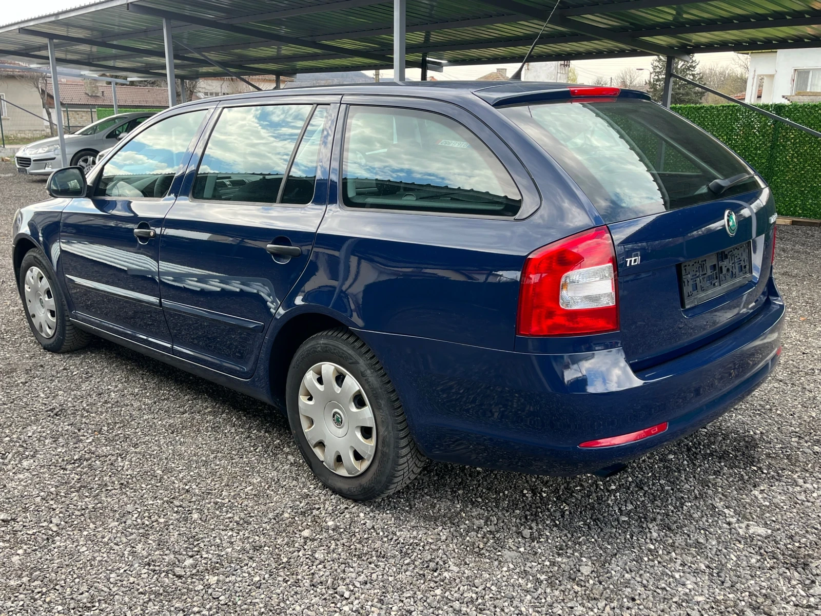 Skoda Octavia 1.6TDI 105hp, снимка 6 - Автомобили и джипове - 53978040