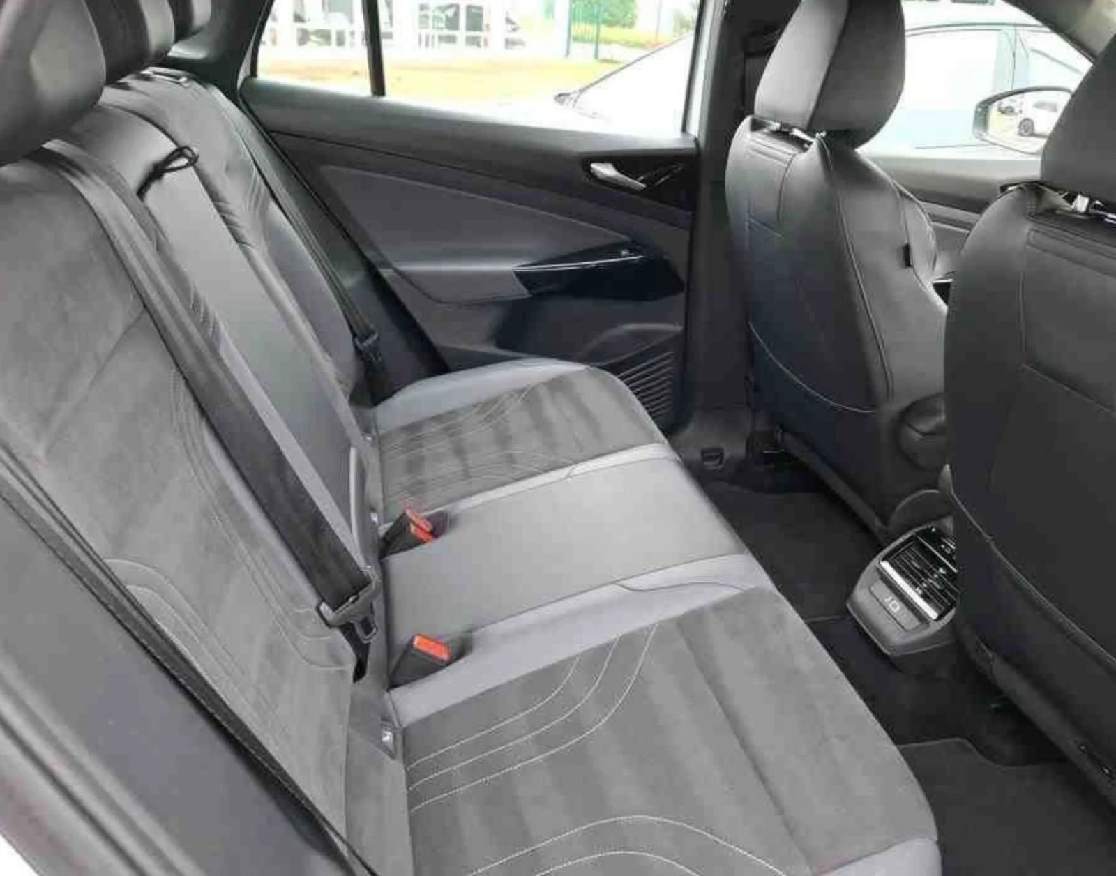 VW ID.5 Pro Perform.82kwh.128kw., снимка 14 - Автомобили и джипове - 54113265