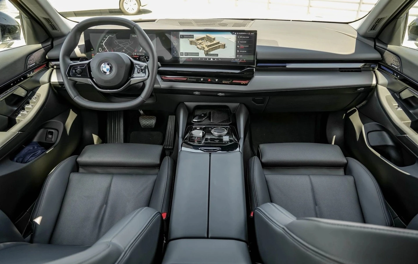 BMW 530 i , снимка 6 - Автомобили и джипове - 55558152