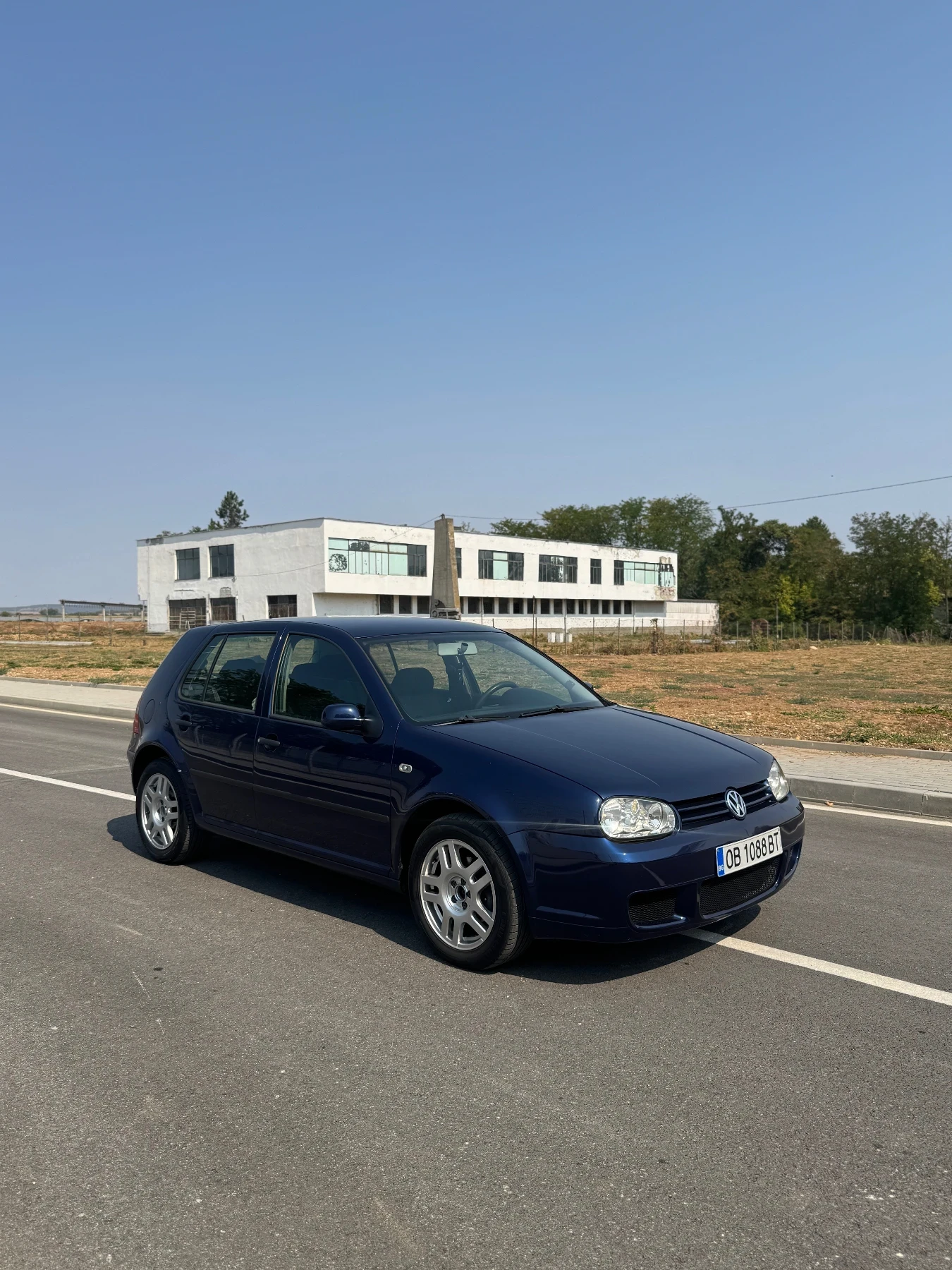 VW Golf GOLF 4, снимка 3 - Автомобили и джипове - 56040111