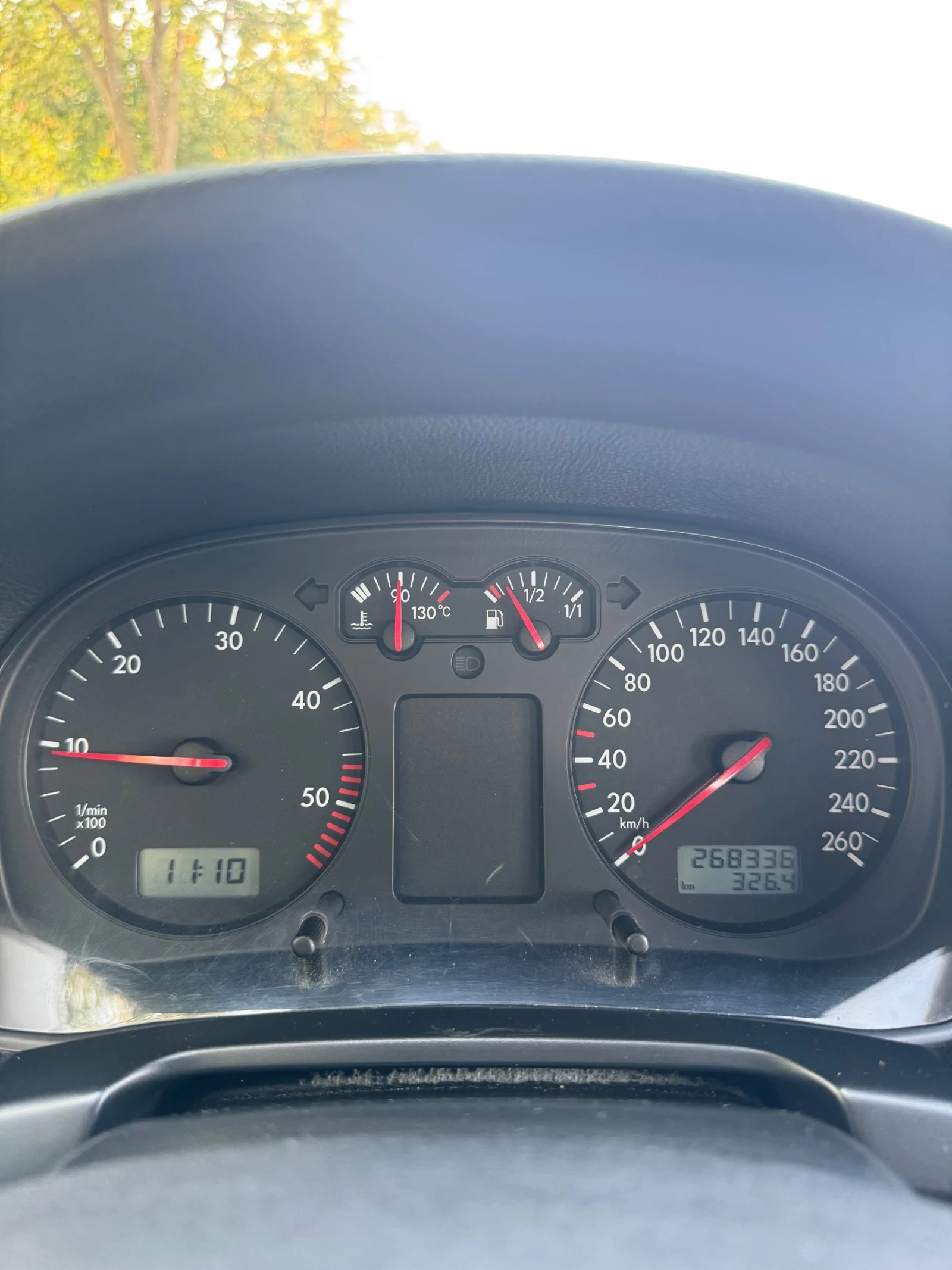 VW Golf GOLF 4, снимка 9 - Автомобили и джипове - 56040111