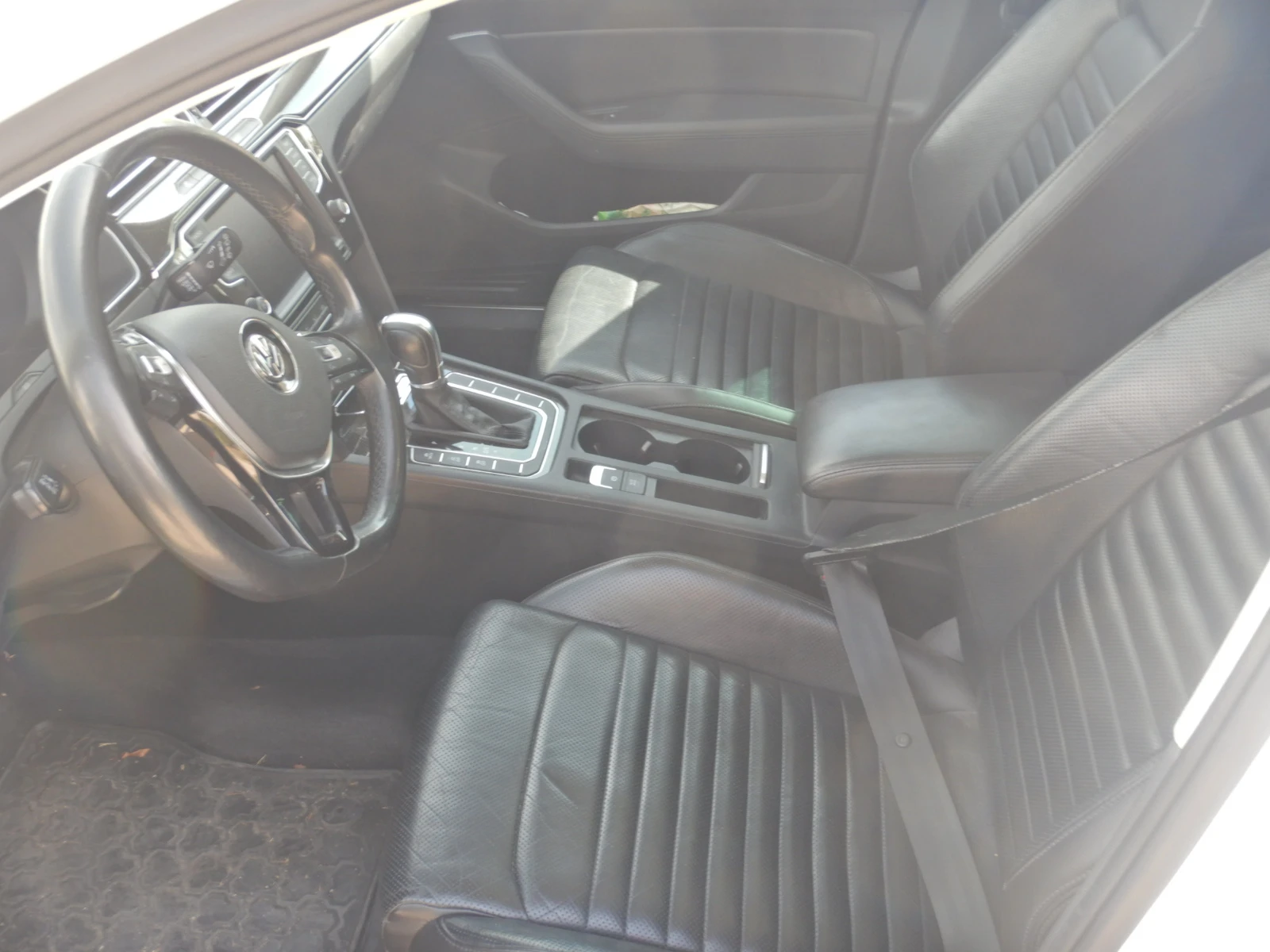 VW Passat, снимка 7 - Автомобили и джипове - 56221501