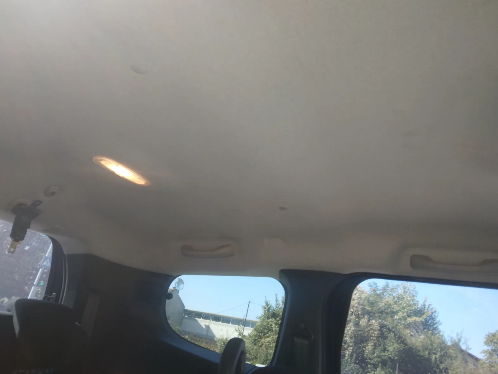 Dacia Lodgy, снимка 7 - Автомобили и джипове - 56679473