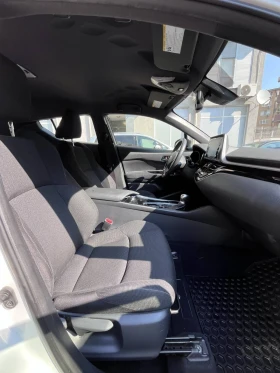 Toyota C-HR 2.0 бензин, снимка 12