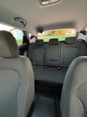Hyundai IX35 2.0 бензин+ газ, снимка 16