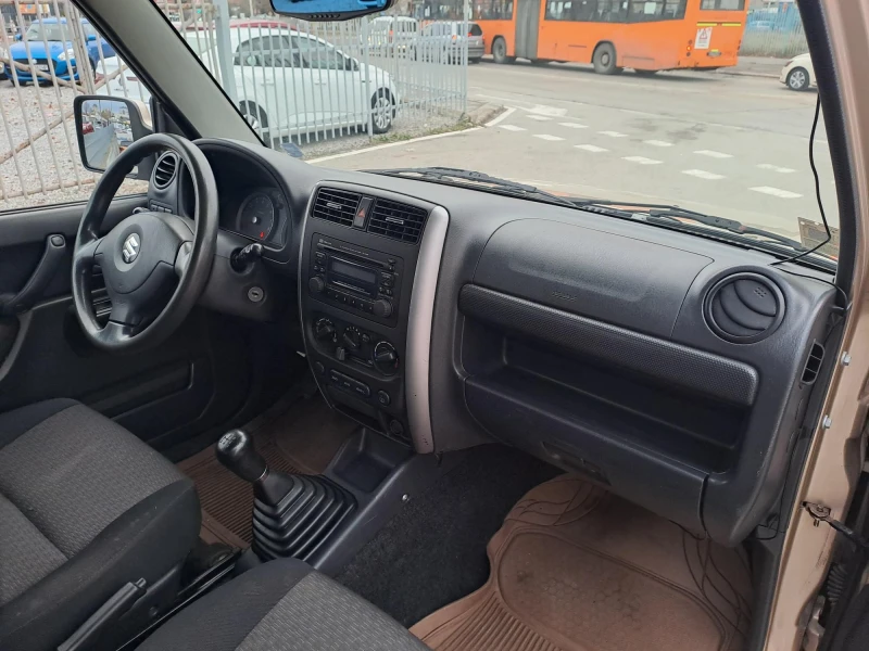 Suzuki Jimny 1.3 JLX 4X4, снимка 10 - Автомобили и джипове - 48233223