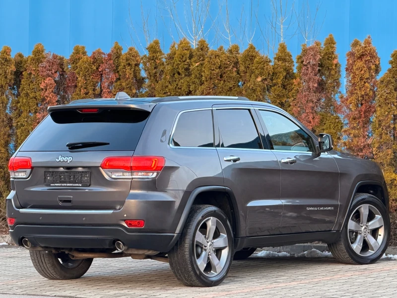 Jeep Grand cherokee 3.0d-250KC-КОЖА-ПОДГРЕВ-НАВИ-КАМЕРА-KEYLES-ОТЛИЧЕН, снимка 5 - Автомобили и джипове - 53347632