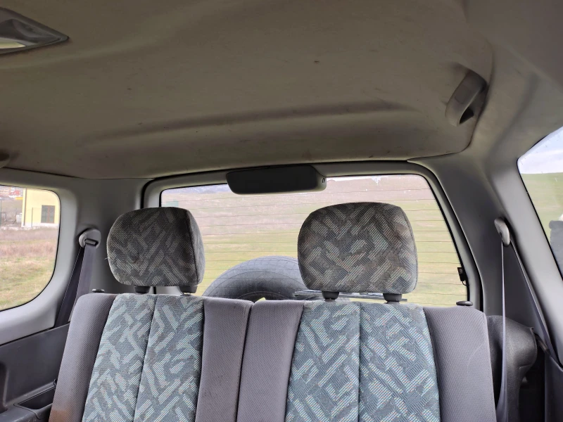 Suzuki Vitara Бензин 4x4, снимка 9 - Автомобили и джипове - 53481718