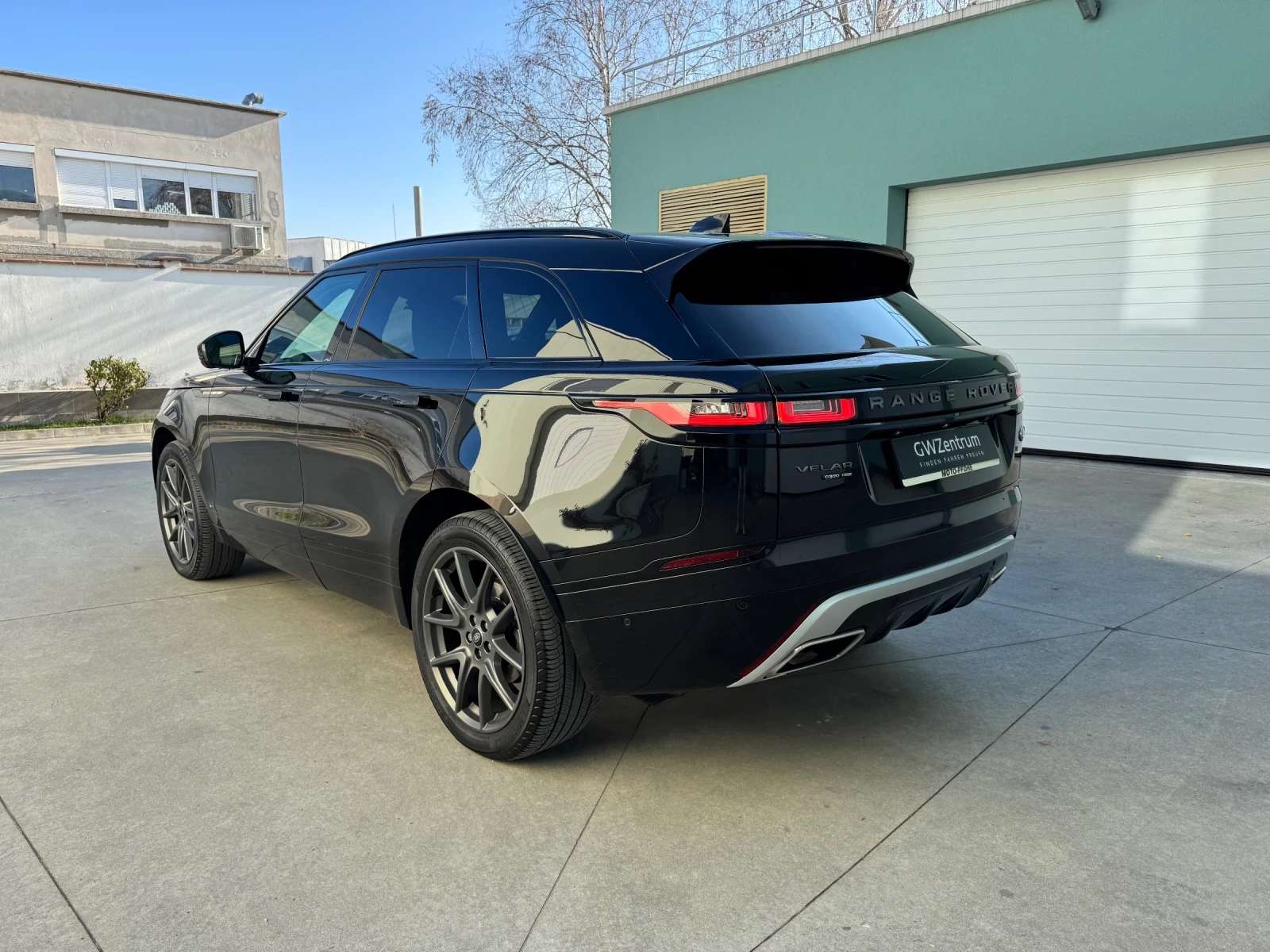 Land Rover Range Rover Velar HSE - изображение 3