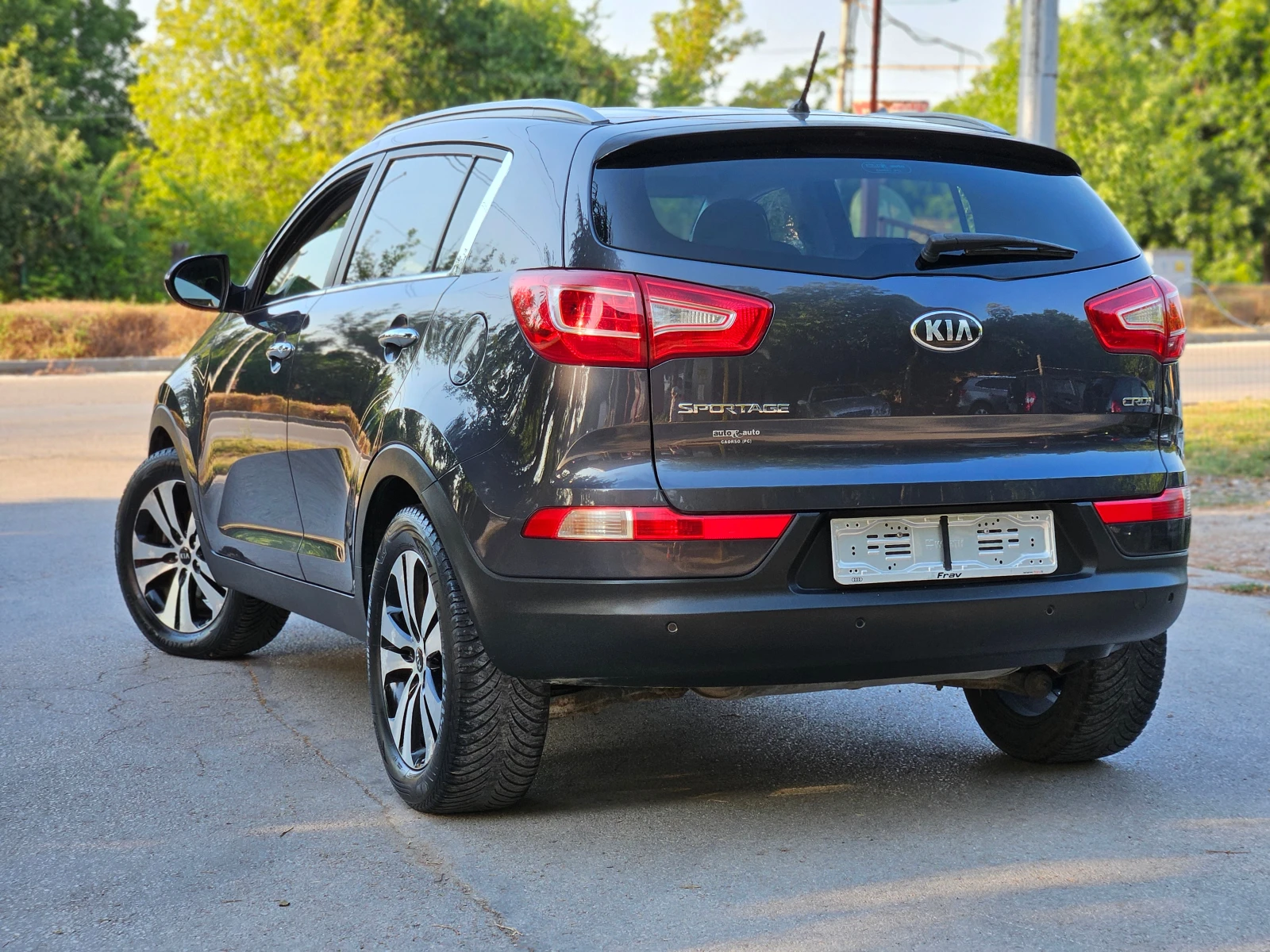 Kia Sportage 1.7, 116к.с., 188.км., Италия! - изображение 6