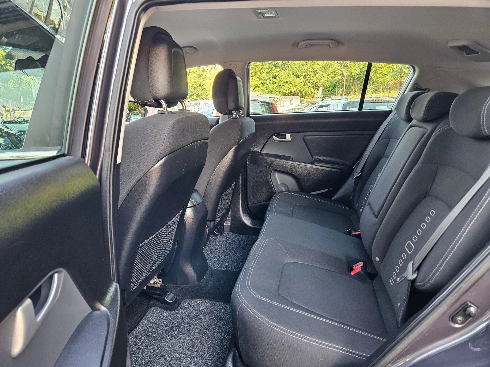 Kia Sportage 1.7, 116к.с., 188.км., Италия! - изображение 9