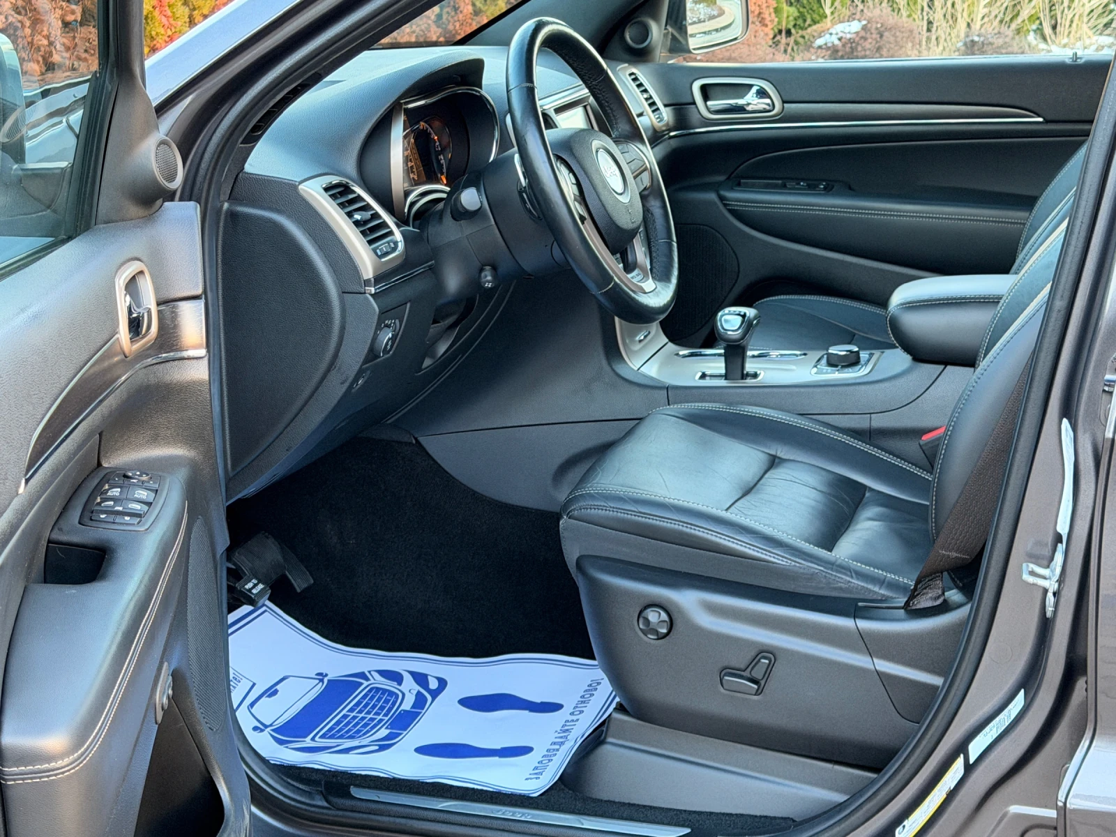 Jeep Grand cherokee 3.0d-250KC-����-�������-����-������-KEYLES-������� | Mobile.bg � ����������� 10