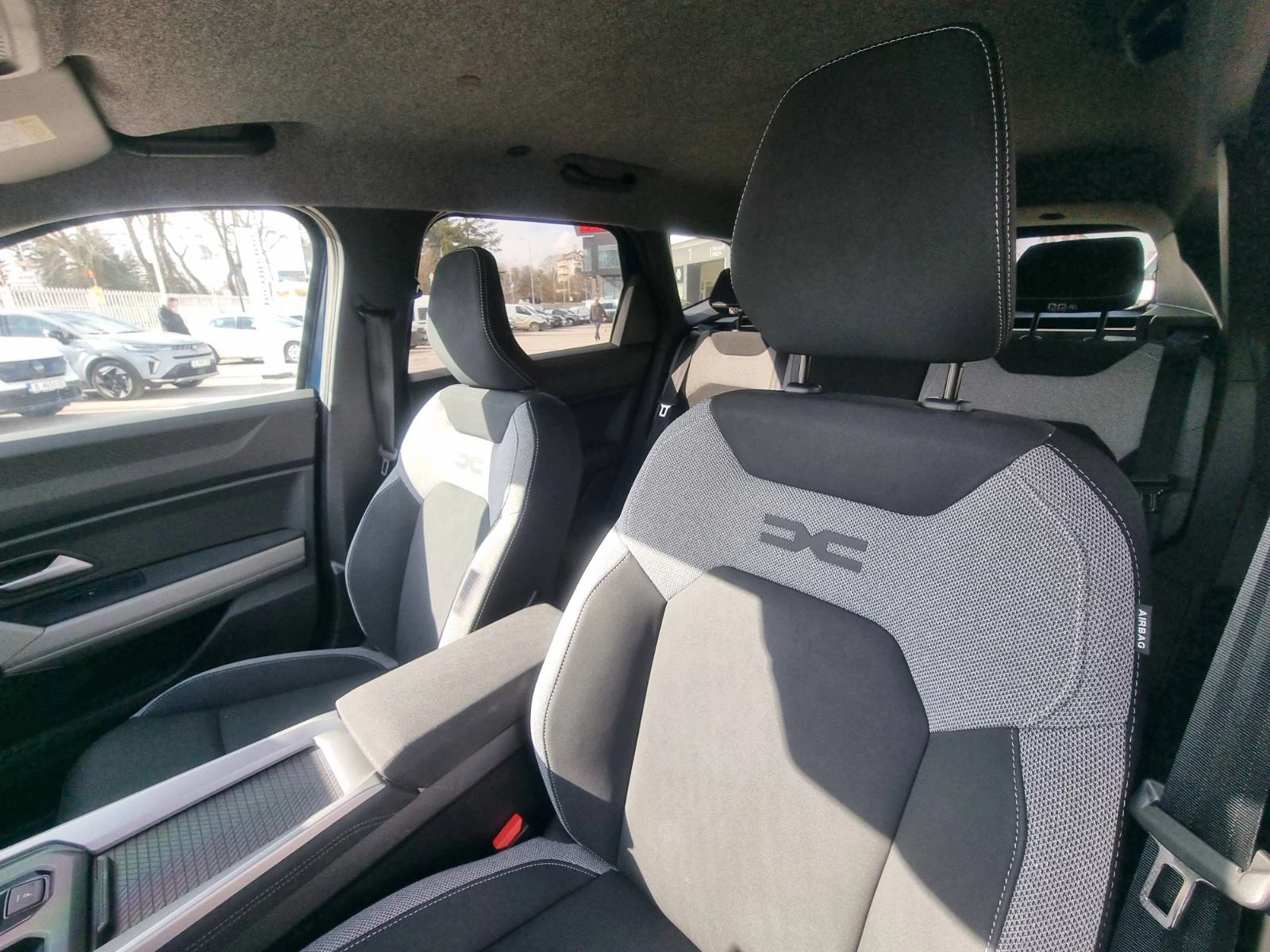 Dacia Bigster HYBRID 155 | Mobile.bg � ����������� 12