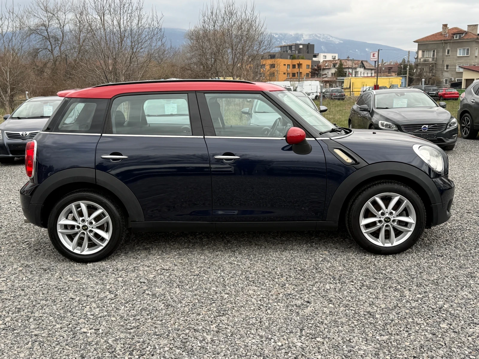 Mini Countryman 1.6D (90hp) Euro 5A / 198000km ./внос от Италия , снимка 4 - Автомобили и джипове - 53772876