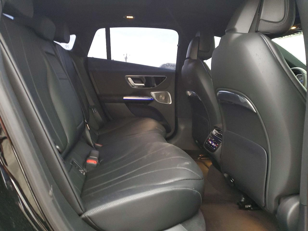 Mercedes-Benz EQE Sedan 350 4Matic, снимка 7 - Автомобили и джипове - 54144066