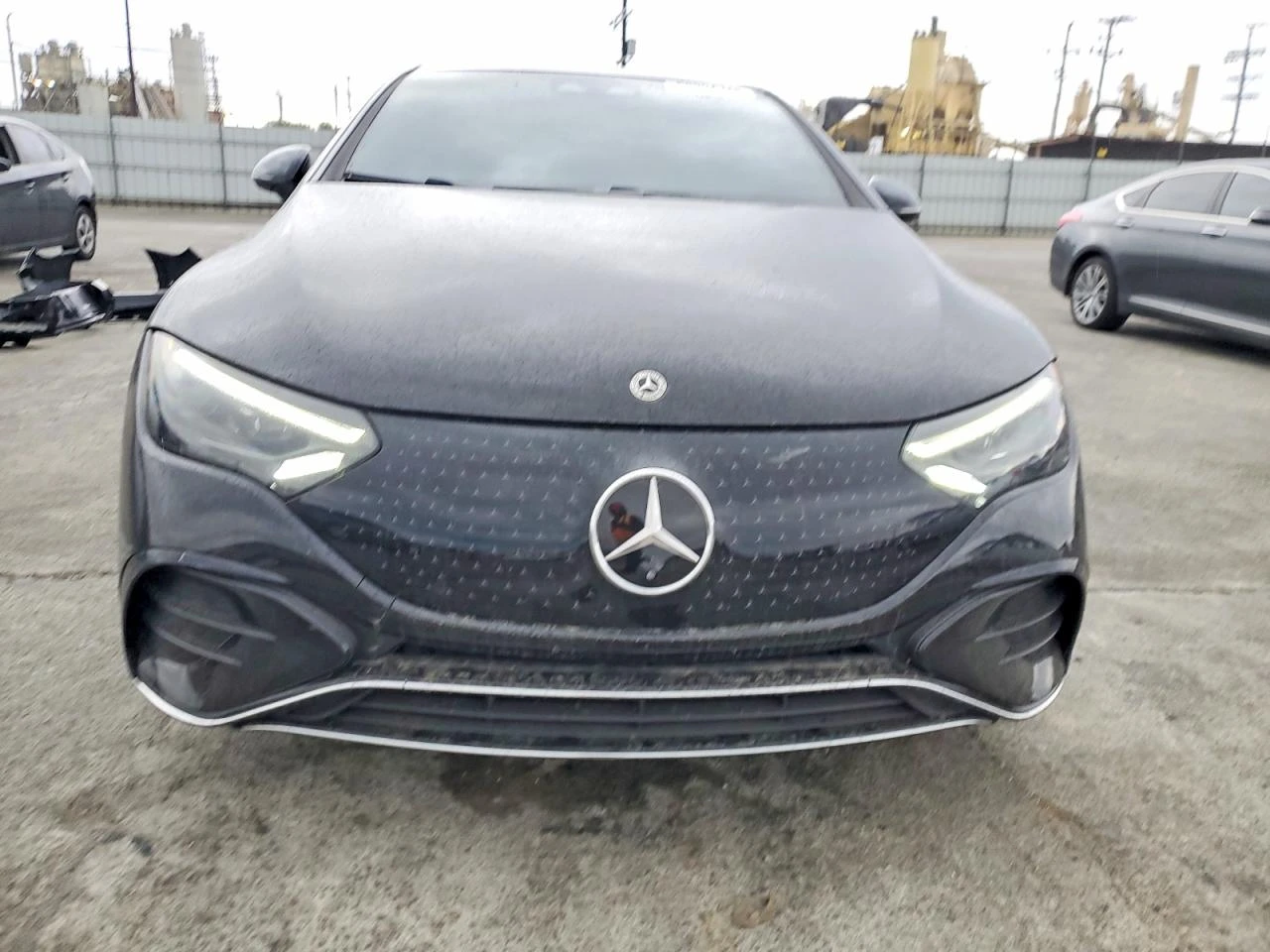 Mercedes-Benz EQE Sedan 350 4Matic, снимка 2 - Автомобили и джипове - 54144066