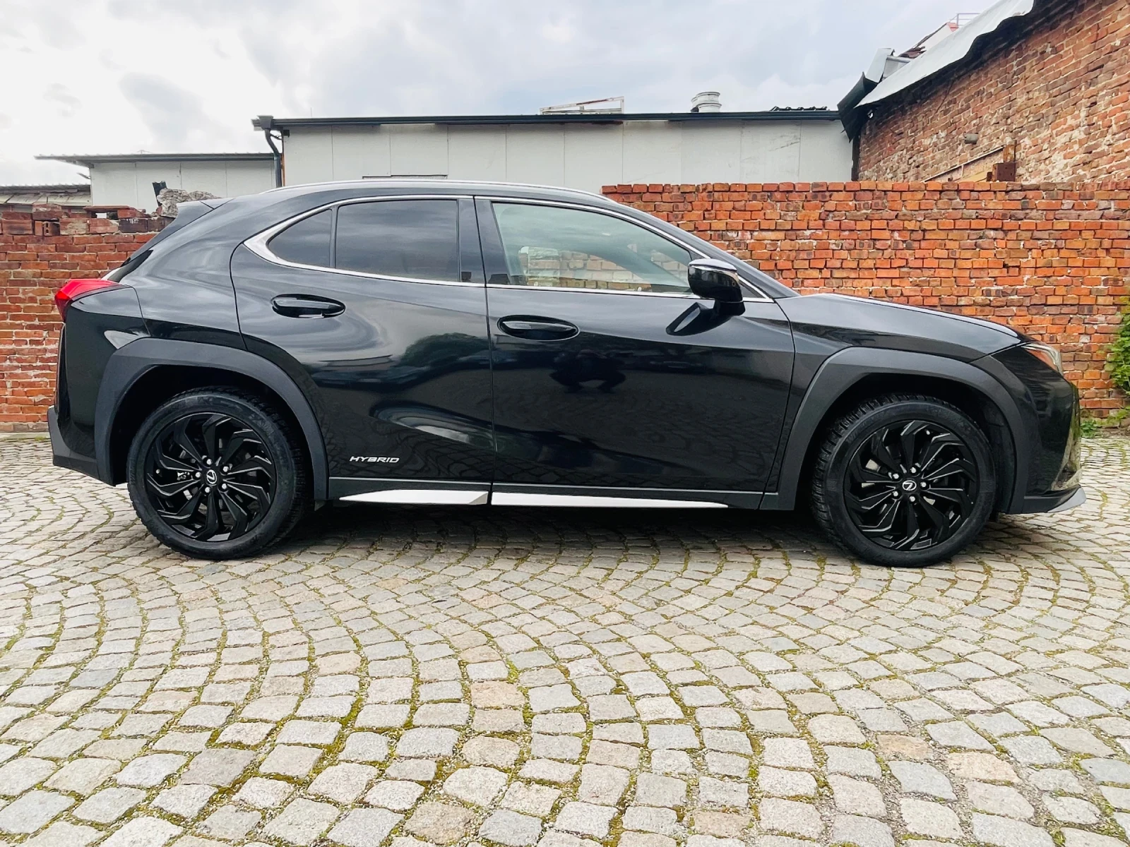 Lexus UX 250h 2.0L F-Sport | Mobile.bg � ����������� 6