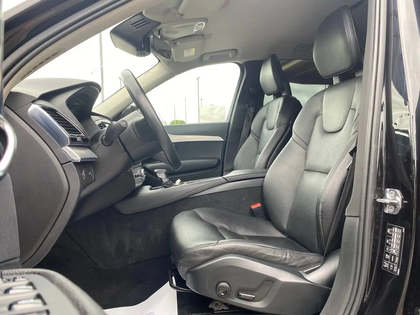 Volvo Xc90 2.0 d5 Momentum AWD 7-SEATS, снимка 5 - Автомобили и джипове - 54994914