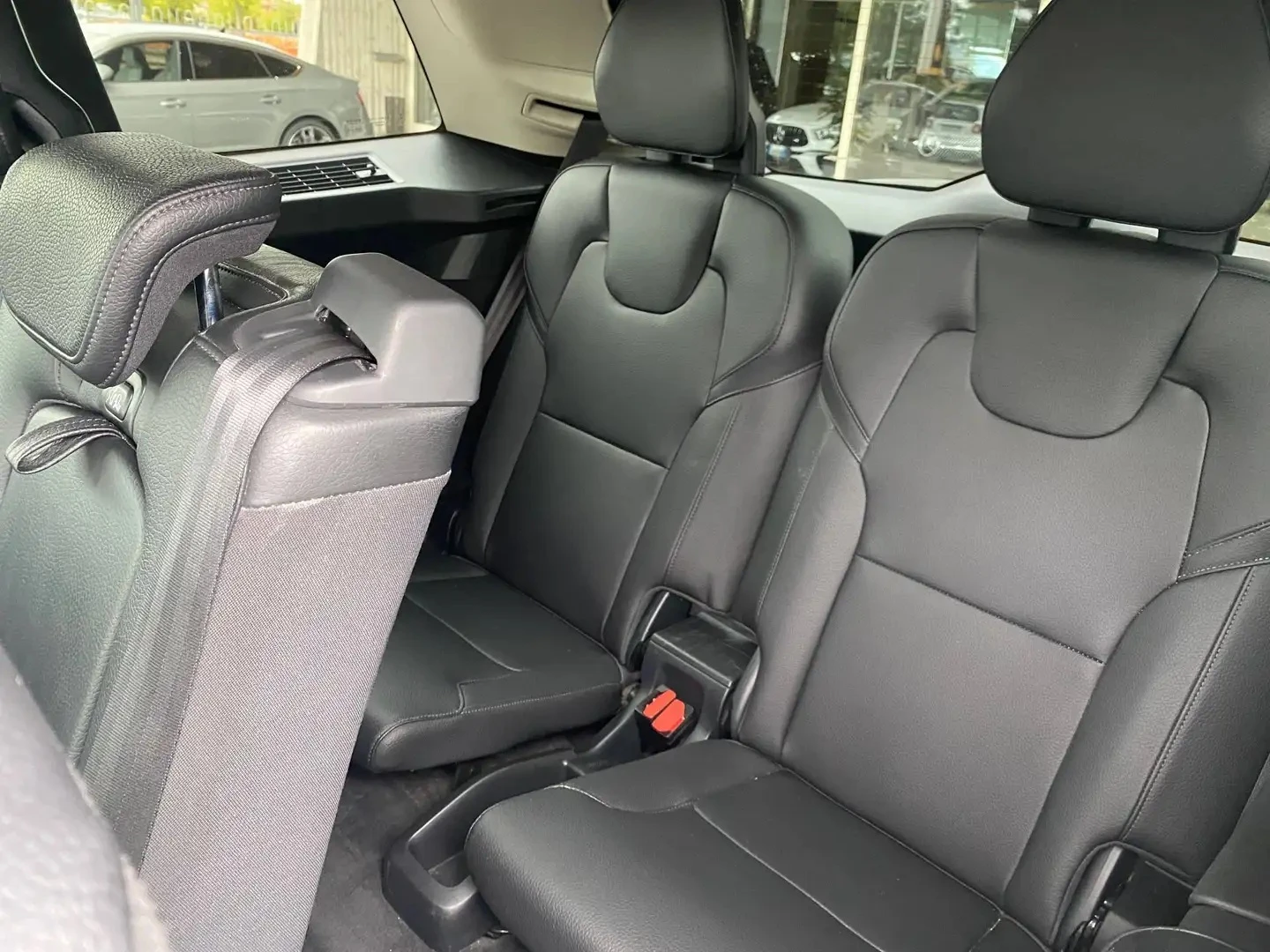 Volvo Xc90 2.0 d5 Momentum AWD 7-SEATS, снимка 6 - Автомобили и джипове - 54994914