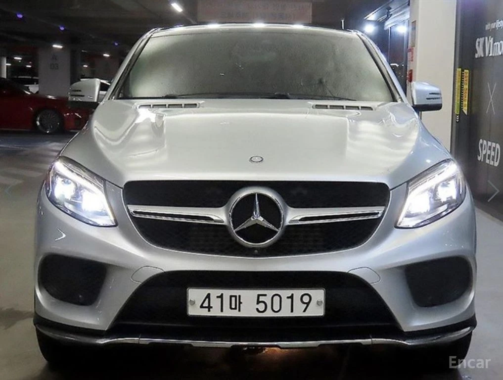 Mercedes-Benz GLE 350 AMG* LINE* HARMON* KARDON* ПОДГРЕВ* КАМЕРА* , снимка 4 - Автомобили и джипове - 55046027