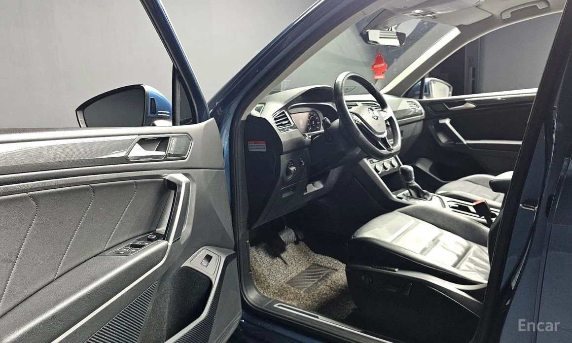 VW Tiguan Allspace, снимка 10 - Автомобили и джипове - 55181546
