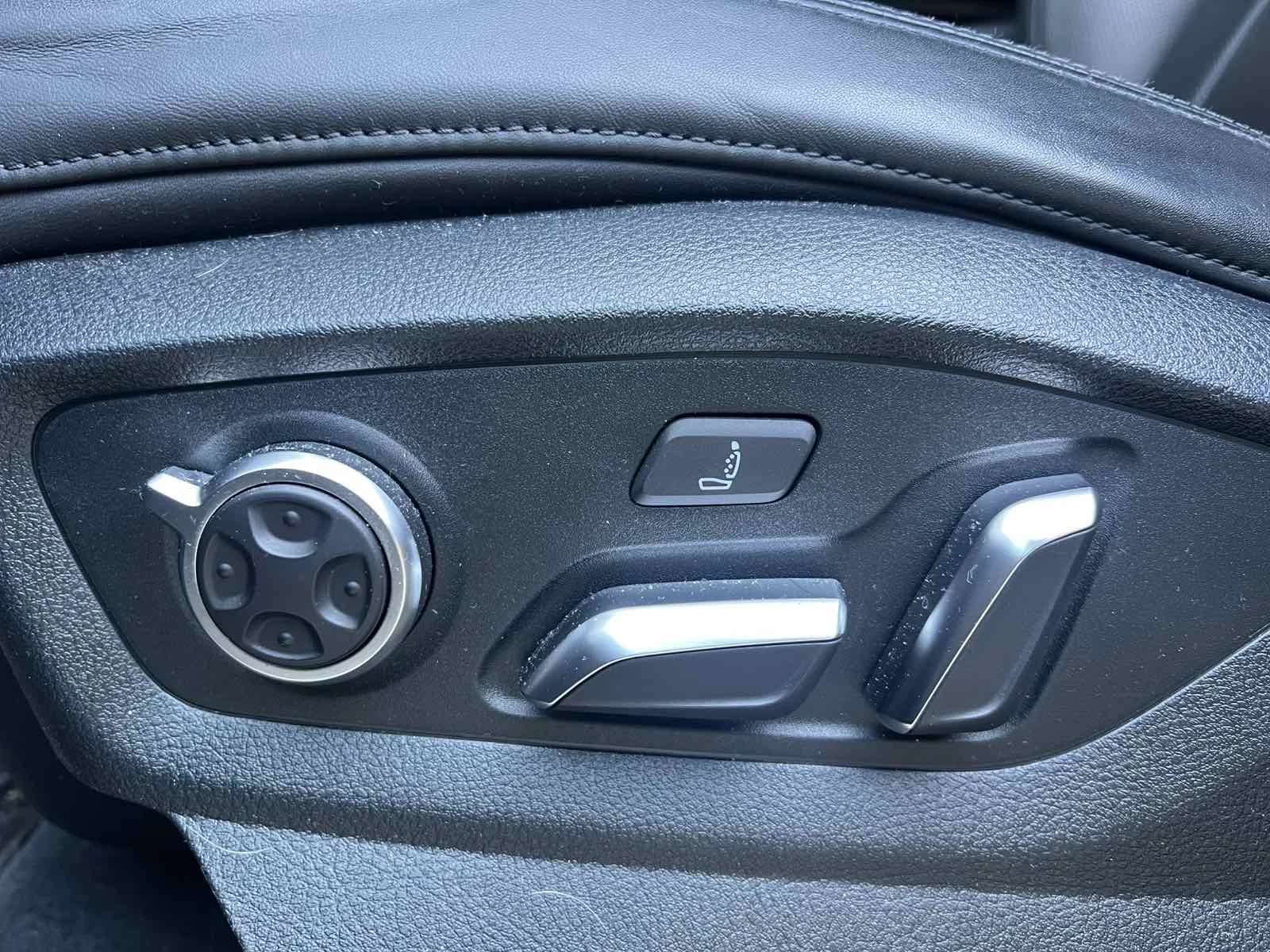 Audi Q7 3.0TFSI, TECHNIK, MASSAGE, B&O, HEAD-UP, S-LINE, D, снимка 12 - Автомобили и джипове - 55699049