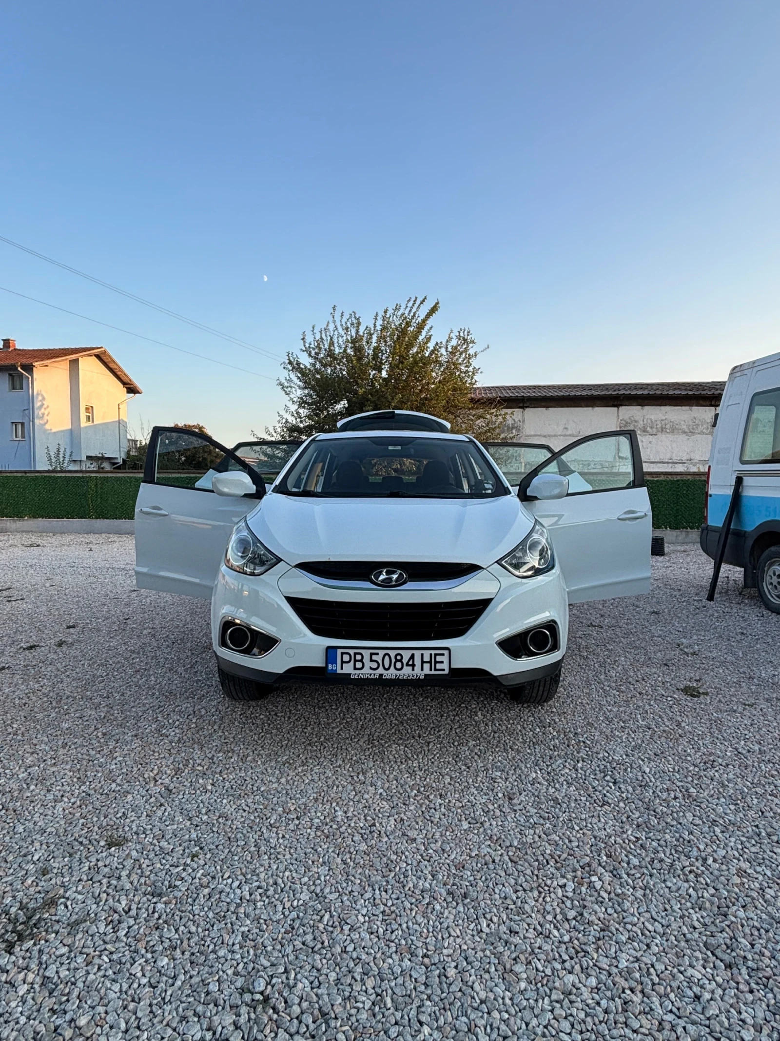 Hyundai IX35 2.0 бензин+ газ, снимка 2 - Автомобили и джипове - 55768347