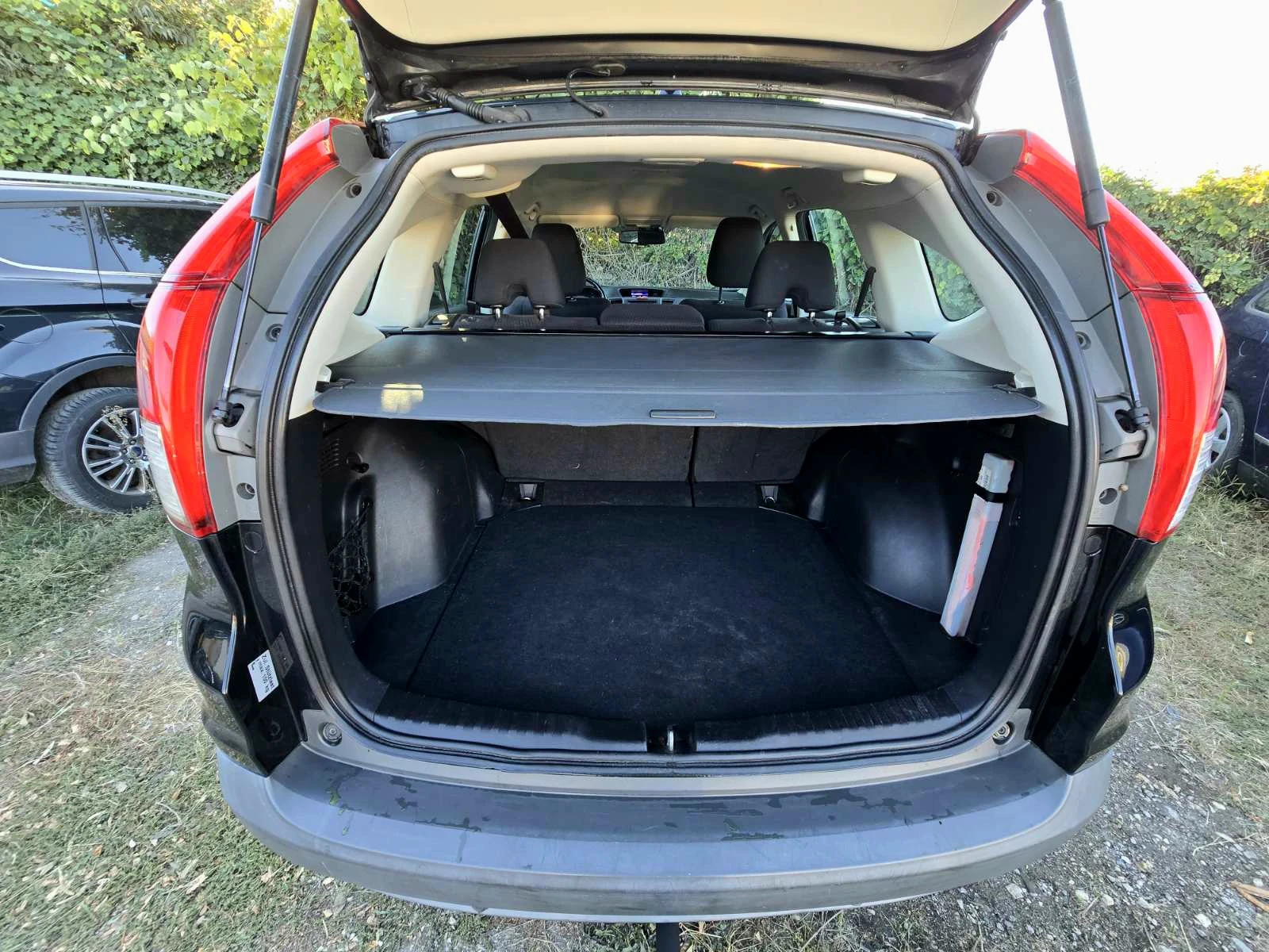 Honda Cr-v 2.2i-DTEC/НАВИ/XENON/4X4, снимка 17 - Автомобили и джипове - 56339651