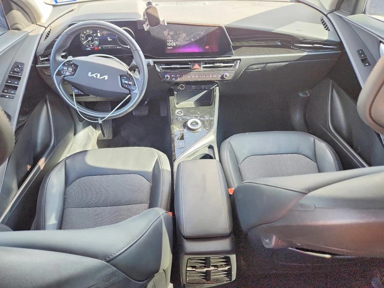 Kia Niro 2023 Niro WIND , снимка 8 - Автомобили и джипове - 56608457